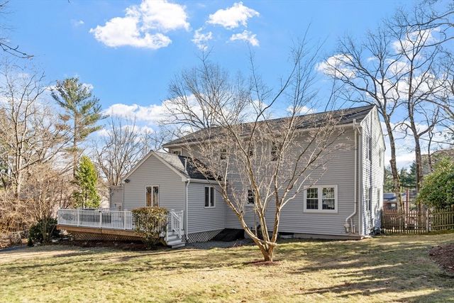 21 Potter Rd, Framingham, MA 01701