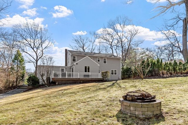 21 Potter Rd, Framingham, MA 01701