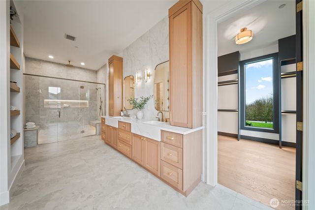 697 Sommerset Road, Woodland, WA 98674