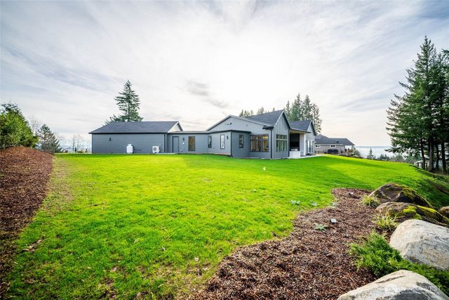 697 Sommerset Road, Woodland, WA 98674