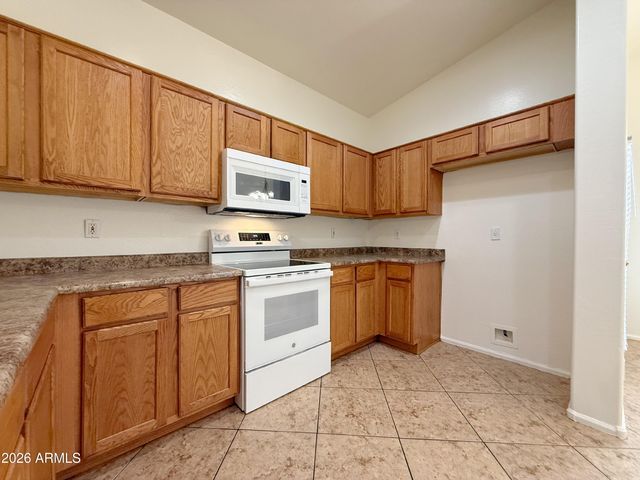 3326 S 71ST Glen, Phoenix, AZ 85043