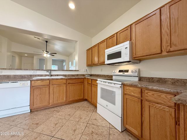 3326 S 71ST Glen, Phoenix, AZ 85043