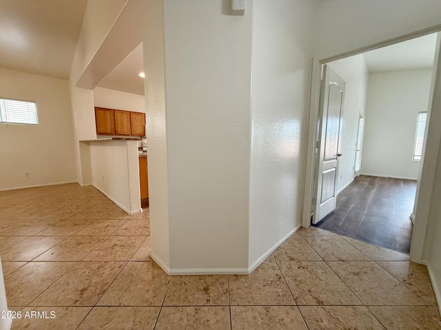 3326 S 71ST Glen, Phoenix, AZ 85043