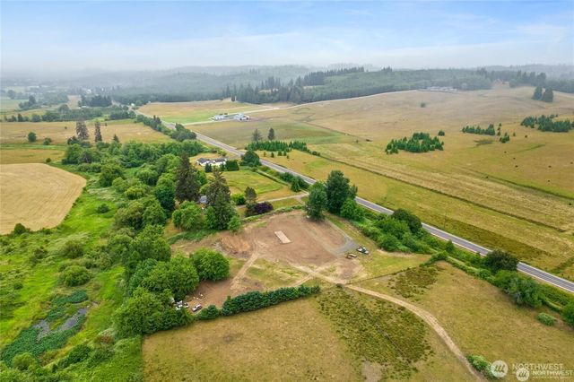 753 State Route 6, Raymond, WA 98577