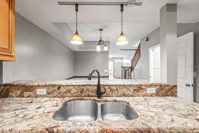 312 WINCHESTER WAY, Palm Harbor, FL 34684