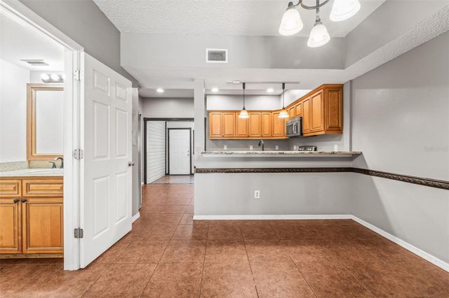 312 WINCHESTER WAY, Palm Harbor, FL 34684