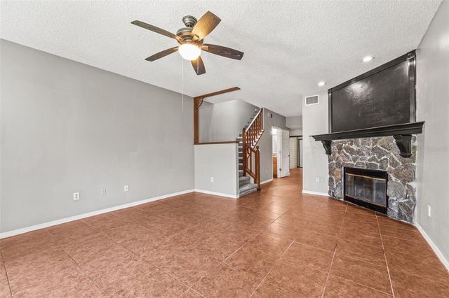 312 WINCHESTER WAY, Palm Harbor, FL 34684