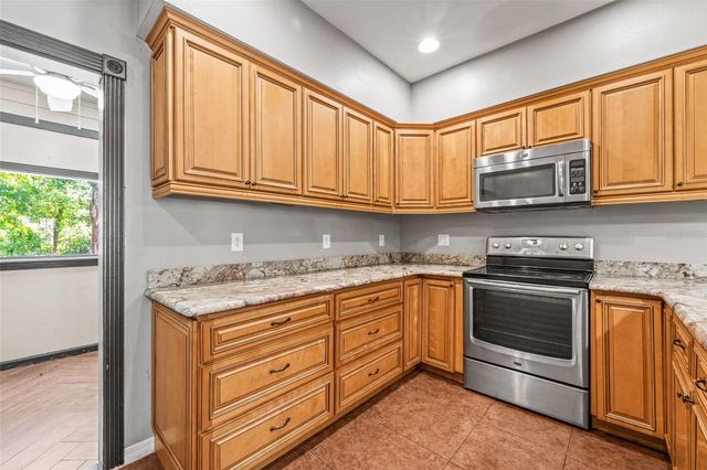 312 WINCHESTER WAY, Palm Harbor, FL 34684