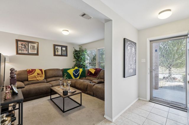 532 Prince Street, Cedar Hill, TX 75104