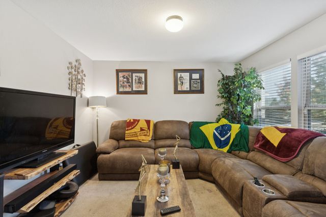 532 Prince Street, Cedar Hill, TX 75104