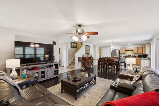 532 Prince Street, Cedar Hill, TX 75104