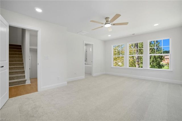 343 Ewell LN, Chesapeake, VA 23322