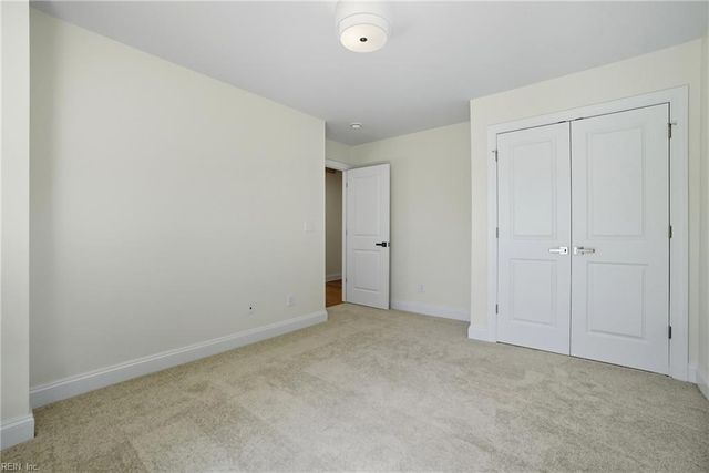 343 Ewell LN, Chesapeake, VA 23322