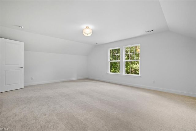 343 Ewell LN, Chesapeake, VA 23322