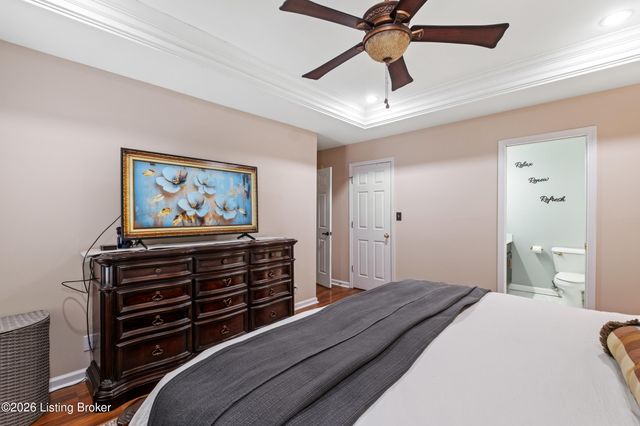 1310 Nightingale Ln, Goshen, KY 40026