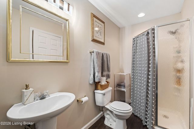 1310 Nightingale Ln, Goshen, KY 40026