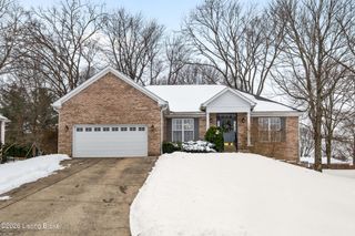 1310 Nightingale Ln, Goshen, KY 40026