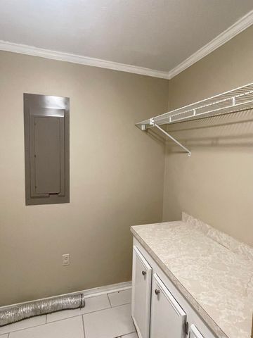 240 Phillips, Sumrall, MS 39482