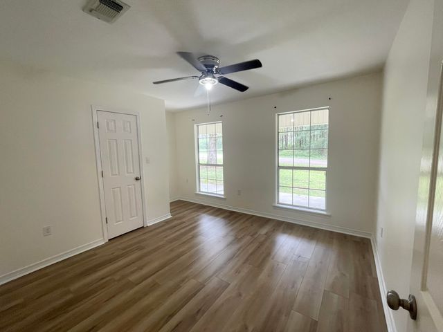 240 Phillips, Sumrall, MS 39482