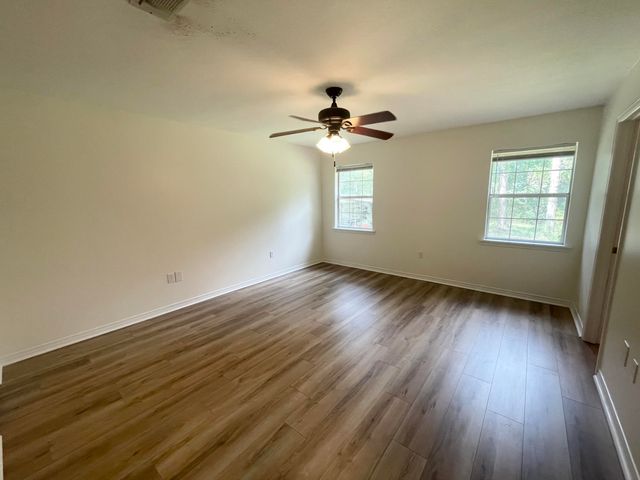 240 Phillips, Sumrall, MS 39482