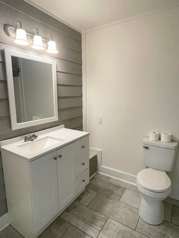 240 Phillips, Sumrall, MS 39482