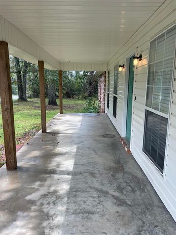 240 Phillips, Sumrall, MS 39482