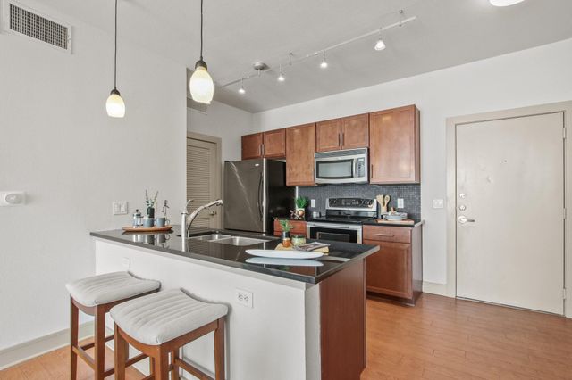 3016 Guadalupe ST 307, Austin, TX 78705