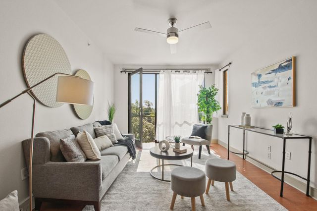 3016 Guadalupe ST 307, Austin, TX 78705