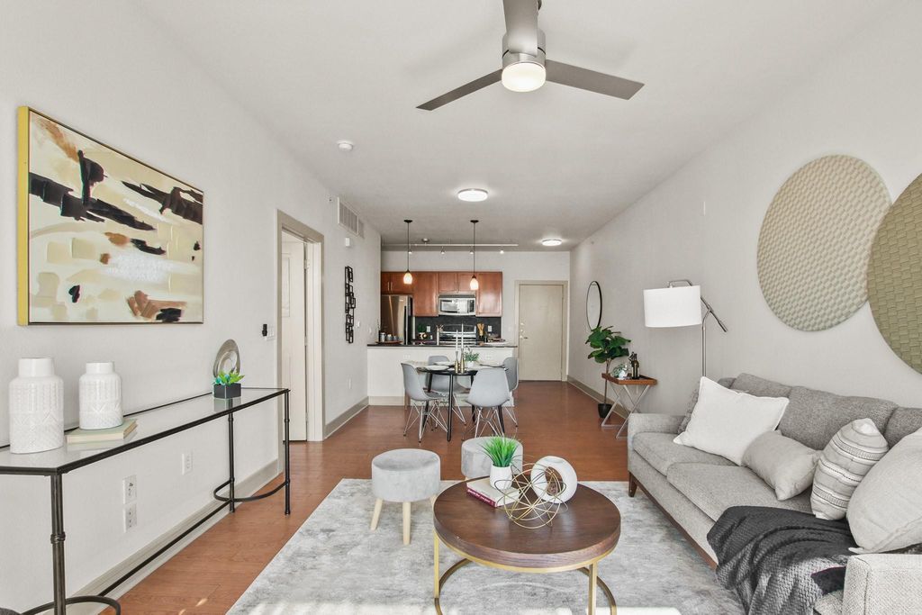 3016 Guadalupe ST 307, Austin, TX 78705