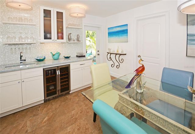 7020 MANGO AVENUE S, St Petersburg, FL 33707