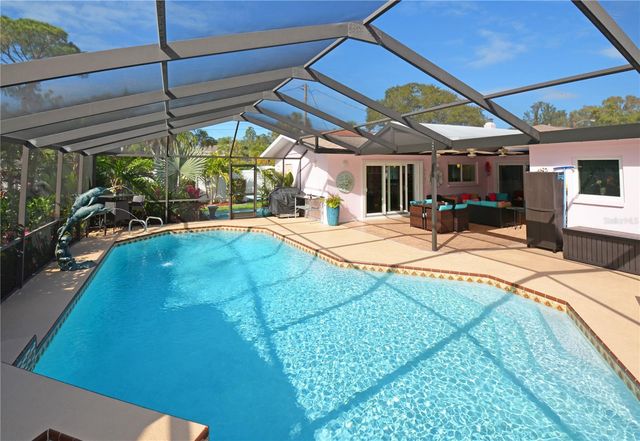 7020 MANGO AVENUE S, St Petersburg, FL 33707