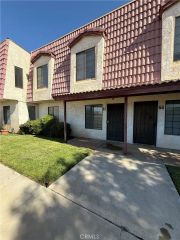 2260 E ave Q4, Palmdale, CA 93550