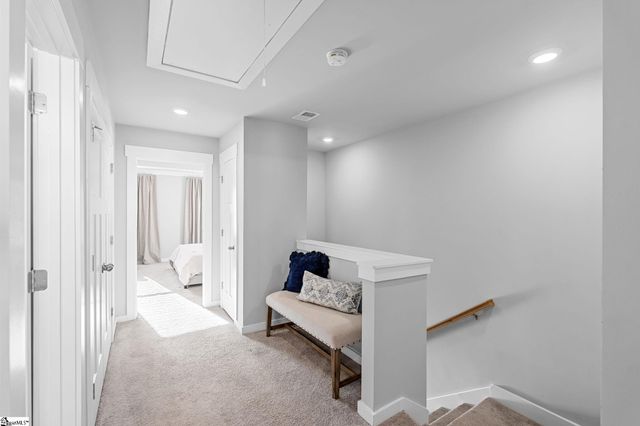 105 Grey Oak Trail, Greer, SC 29650