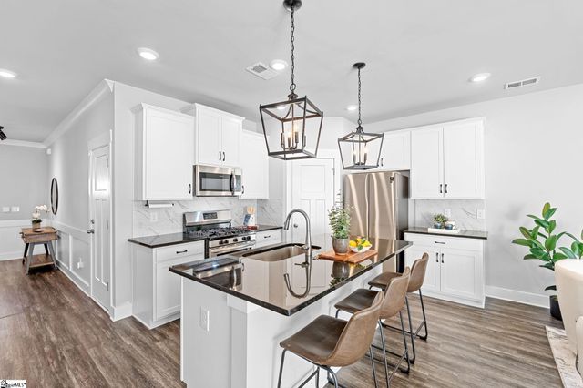 105 Grey Oak Trail, Greer, SC 29650