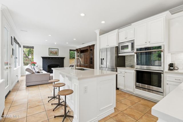 2571 Littlefield Court, Thousand Oaks, CA 91362