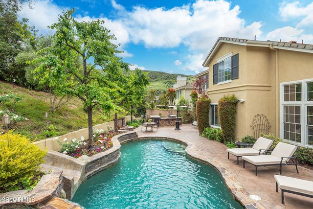 2571 Littlefield Court, Thousand Oaks, CA 91362