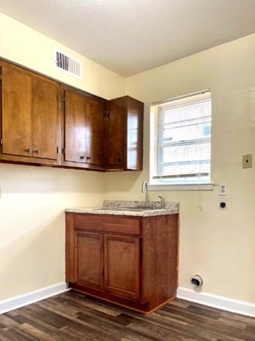 3678 NEELY RD, Memphis, TN 38109