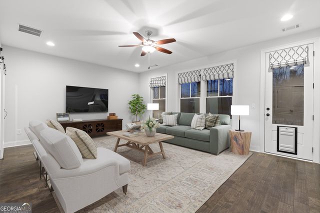 137 QUINN Way, Milton, GA 30004