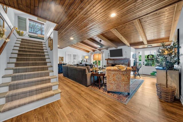 7463 Valley View Highway, Whitwell, TN 37397