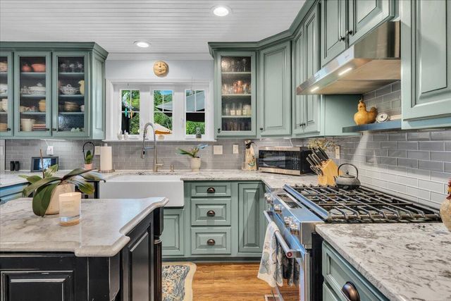 7463 Valley View Highway, Whitwell, TN 37397
