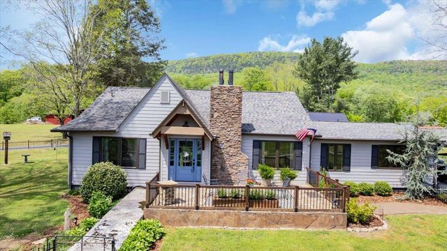 7463 Valley View Highway, Whitwell, TN 37397
