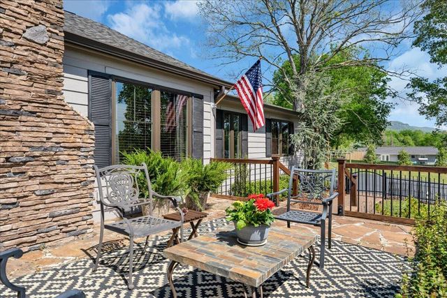 7463 Valley View Highway, Whitwell, TN 37397