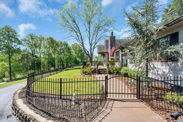 7463 Valley View Highway, Whitwell, TN 37397