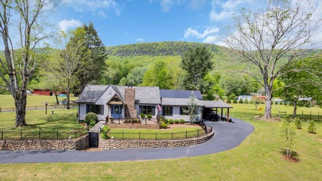 7463 Valley View Highway, Whitwell, TN 37397