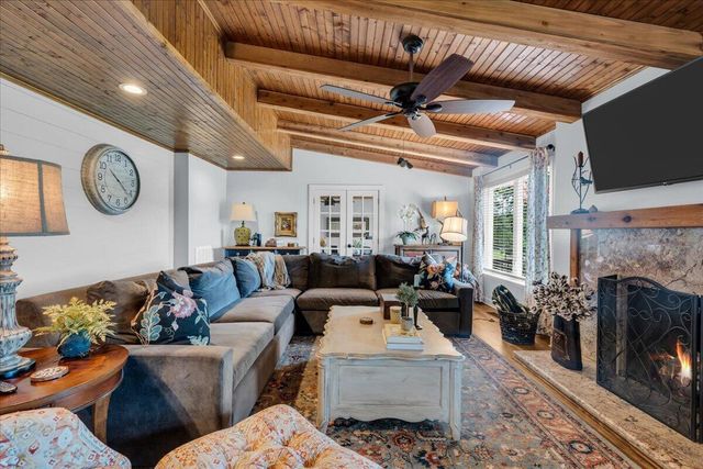7463 Valley View Highway, Whitwell, TN 37397