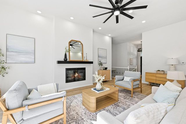W144N9880 Sun Valley TRAIL, Germantown, WI 53022