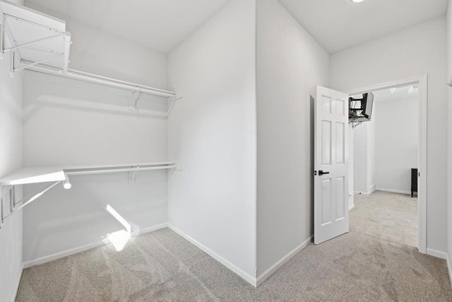 W144N9880 Sun Valley TRAIL, Germantown, WI 53022