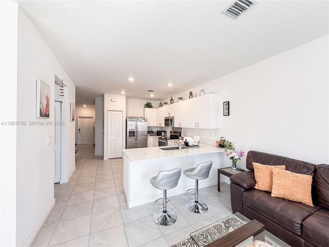 11962 SW 247th Ter 11962, Homestead, FL 33032