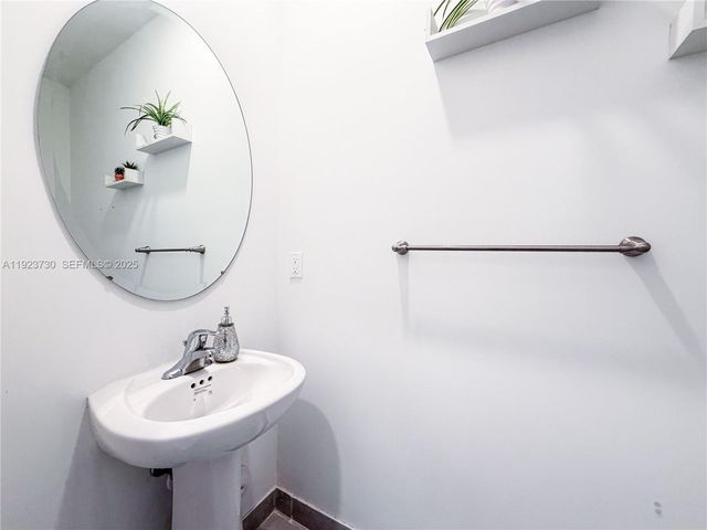 11962 SW 247th Ter 11962, Homestead, FL 33032