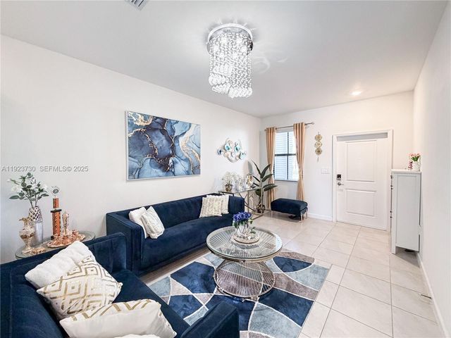 11962 SW 247th Ter 11962, Homestead, FL 33032